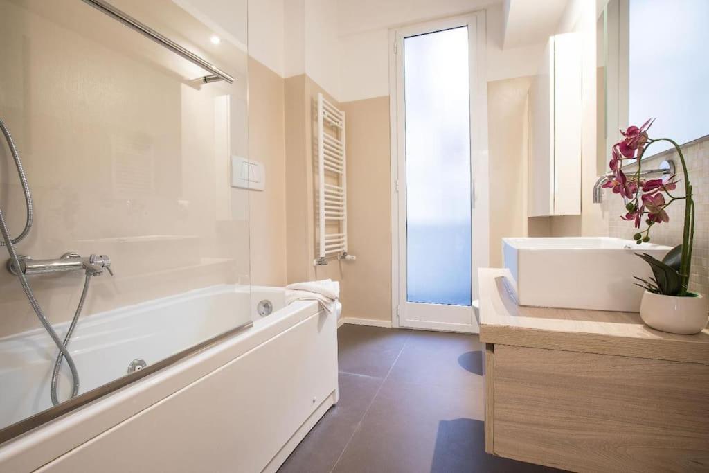My Trastevere Three Bedroom View Apartment -Top Collection Ρώμη Εξωτερικό φωτογραφία